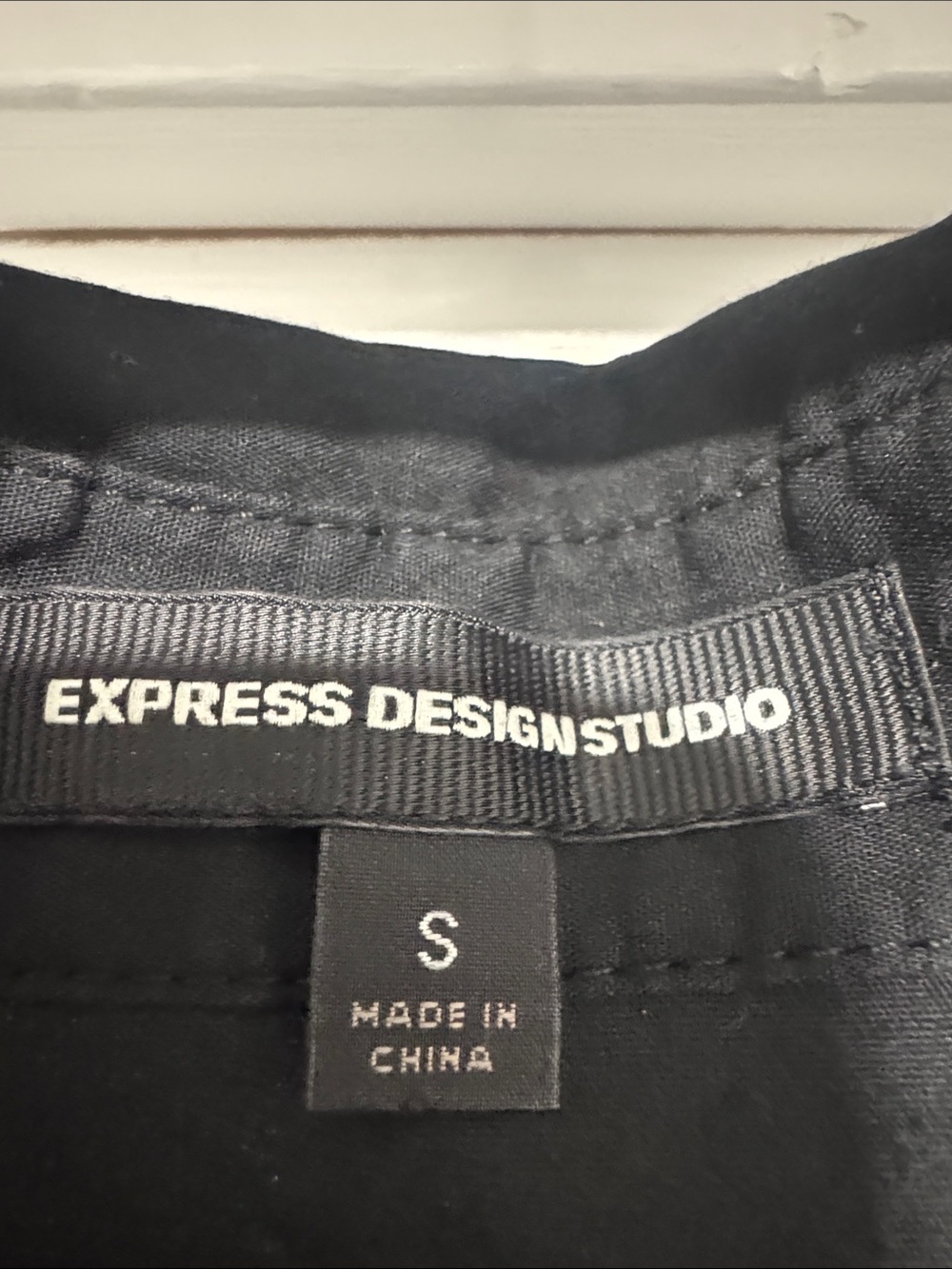 Express Women’s Black Short-Sleeve Button-Down Shirt - Picture 2 of 5